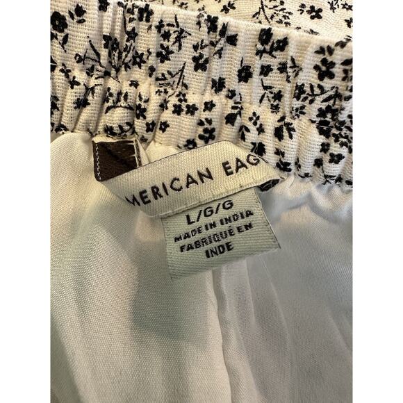NWT American Eagle Women Shorts Large Floral Print Eyelet Ruffle Hem Linen Blend - Picture 11 of 12